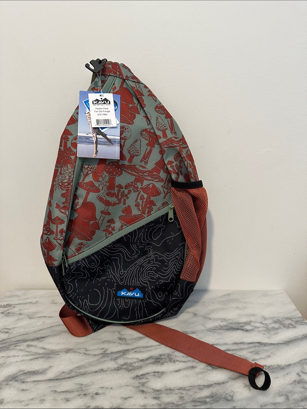 KAVU Men’s Red Mushroom Sling Bag Paxton pack far out forage NEW NWT
